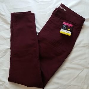 3/25$ NO BOUNDARIES  SUPER HIGH RISESKINNY JEGGIN